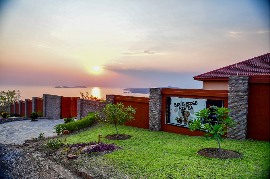 Big 5 Lodge