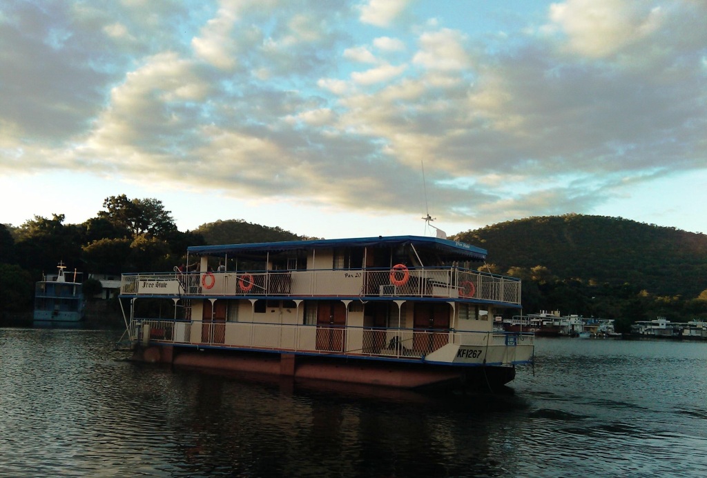 DZIMBABWE LODGE